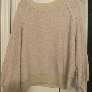 Cozy sweater with slight ballon sleeves!